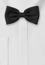 Chemise col cassé en tissu pique.