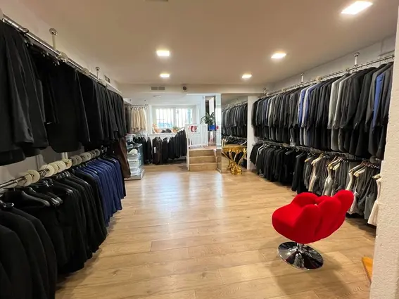 la Boutique Saint-frusquin à l'interior